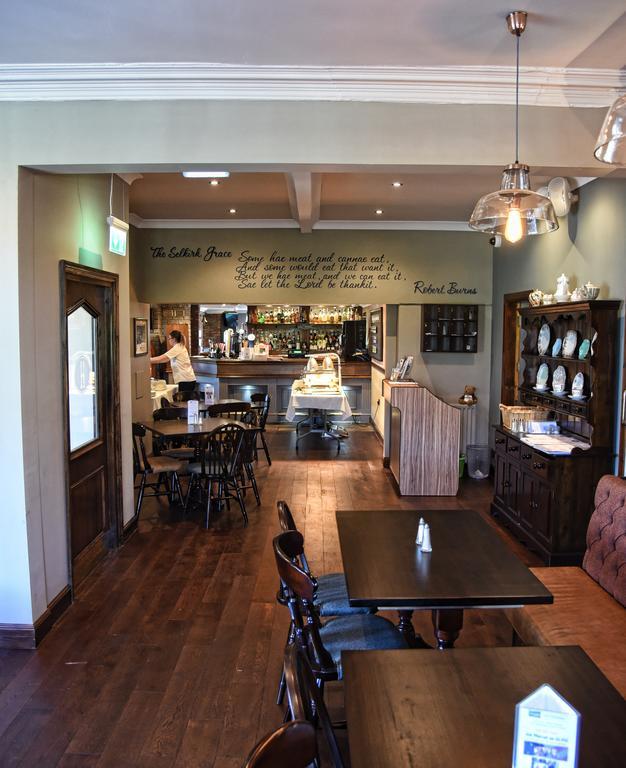 Hazeldene Hotel Gretna Buitenkant foto