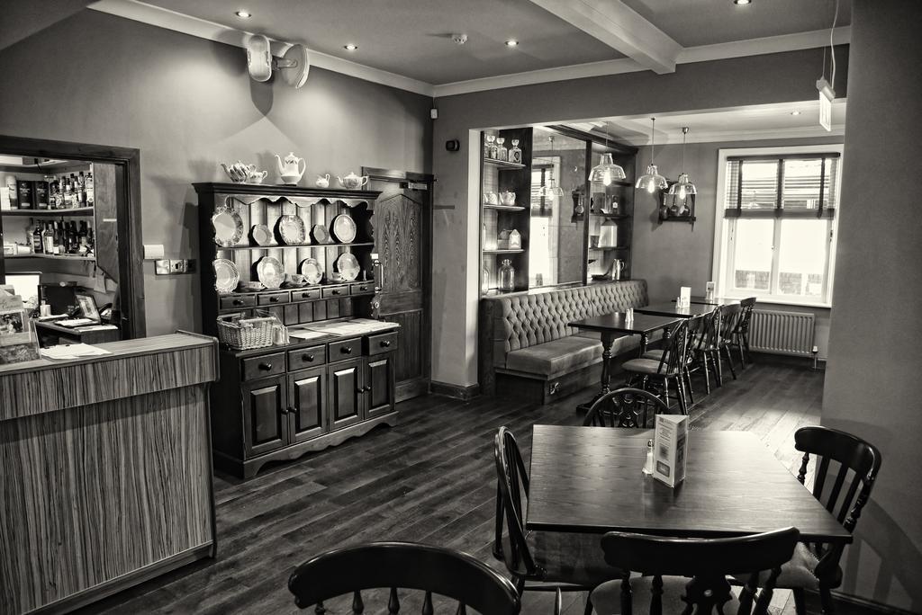 Hazeldene Hotel Gretna Buitenkant foto